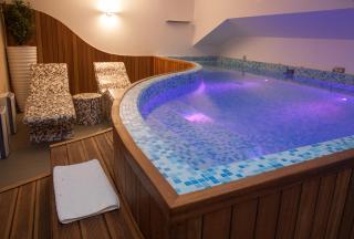 Hotel Aurel - 8