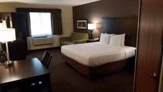 AmericInn by Wyndham Rhinelander - 2