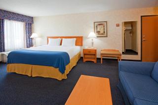 Holiday Inn Express Fargo - West Acres by IHG - 8