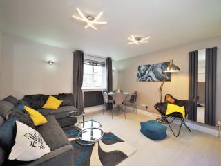 Contemporary Boutique 4 Sleeper Eton High Street - 0