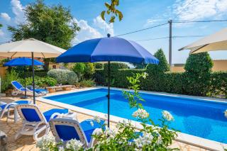 Villa Margerita with private pool, yard and parking - Kaštelir - 9