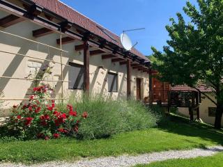 Holiday Home Luka 10 - Kalnik - 0