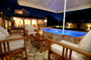 Vila SanAdrija 200 m od mora - Drvenik Mali - 4