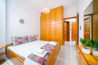 Tasia's Holiday House - 2