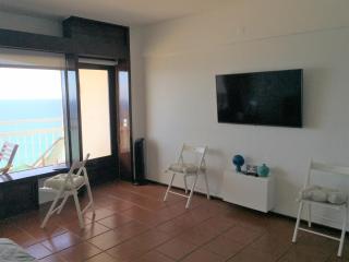 Seaside Apartment - 3