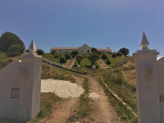 Portela Guesthouse - 5
