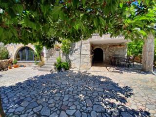 Villa Diny with Pool - 2