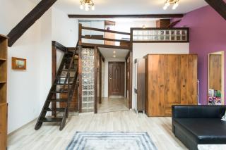 Gorgeous loft in perfect location! - 8