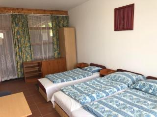 Beach Hostel Balatonboglár - Balatonboglár - 9