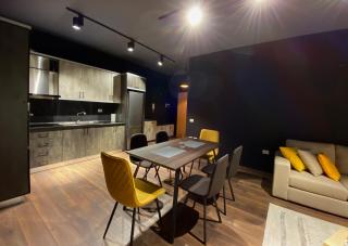 The Krist Apartment - 0