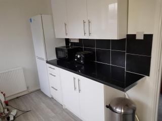 Barnfield Place - Edgware - 2