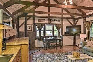 3 Mi to Grandfather Mountain Park Cottage with Deck - Newland - 2