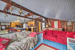 Quiet Cabin on Glen Lake with Boat Dock and Deck! - Queensbury - 7
