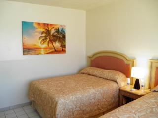 #52 Bungalow Seaside Hotel & Victors RV Park - San Felipe - 9