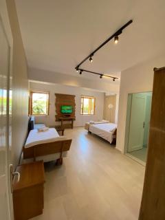 Old Town Hotel Dhermi - 2