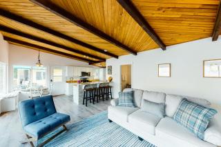 Waterfront Wonderland - Chelan - 5