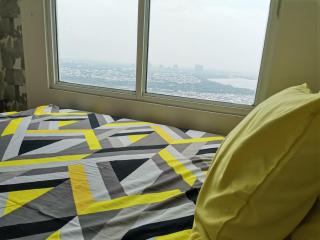 4 Bed Condo Sleeping by The Sea - Jakarta - 8