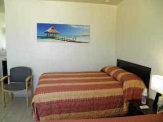 #40 Bungalow Seaside Hotel & Victors RV Park - San Felipe - 9