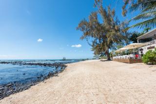 Voile Bleue Boutique Hotel - Trou aux Biches - 7