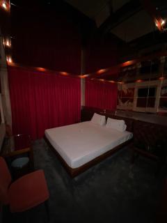 THE CRYSTAL BLUE XAIDARI HOTEL - 9