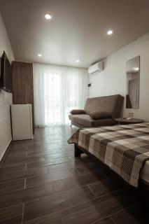 REEF Hotel - 3