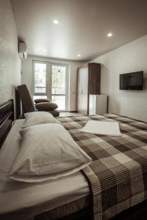 REEF Hotel - Kobleve - 8