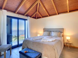 Casa da Felicidade by LovelyStay - Prazeres - 1