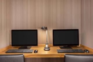 Ramada by Wyndham Lisbon - 6