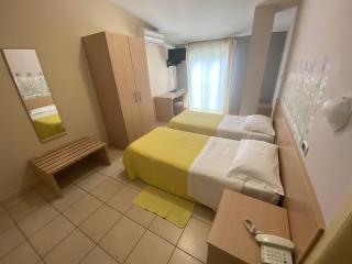 Albergo Ristorante Val Vomano - Penna SantʼAndrea - 8