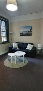 Discover The Rocks - Historical Terrace House - Sydney - 2