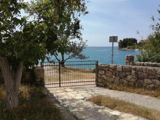 Apartmani nana - Starigrad-Paklenica - 0