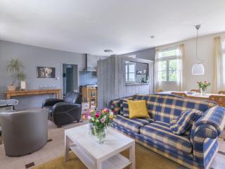 Attractive holiday home in Cuzy with pool - Cuzy - 9