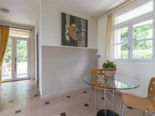 Attractive holiday home in Cuzy with pool - Cuzy - 1