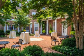 The Tidewater Inn - 3