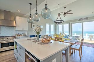 Beachfront Oasis with 2 Large Decks, BBQ and Views! - Topsail Beach - 4