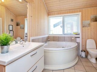 8 person holiday home in Otterup-By Traum - Otterup - 4