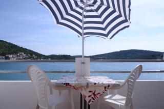 Seafront Apartment in Tisno - Tisno (Stretto) - 0