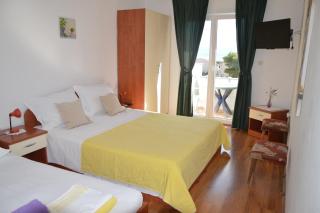 Apartman Mare - Drvenik - 1