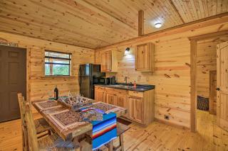 Rustic-Chic Country Cabin - 10 Mi to Main Street! - Fredericksburg - 5