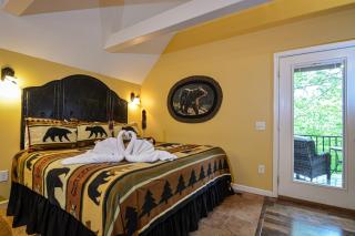 Mountain Romance - Gatlinburg - 9