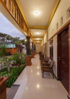 Kintari Indah Homestay - Kuta Lombok - 7