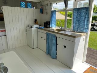 Little blue house (on the campsite) - Oostvoorne - 3