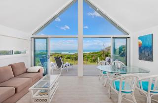 Middle Rock Beach House - Beach Front, Lake Cathie - Lake Cathie - 7