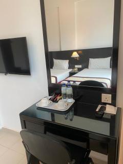 Swan Garden Hotel - 2