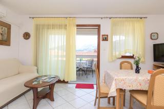 Apartment Glorija with balcony - Baška - 2
