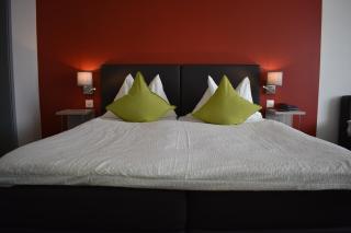 Hotel AM Schloss - Thun - 4