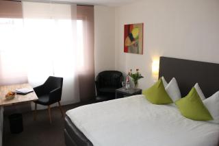 Hotel AM Schloss - Thoune - 1