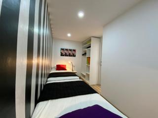 Besos Beach Gem II By MyRentalHost - 2