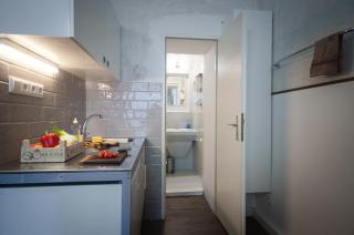 Altbauwohnung mit 3 Bädern (PB6) - Berlin - 1