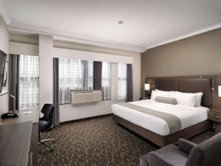BEST WESTERN PLUS Carlton Plaza Hotel - Victoria - 7